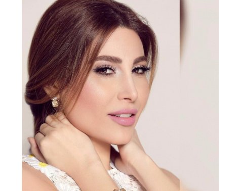 بالصورة - إطلالة #يارا الرمضانية الراقية تشعل "انستغرام".. شاهدوا أناقتها!!
lahamag.com/Details/93558/…
<a href="/yara_lb/">Yara</a>