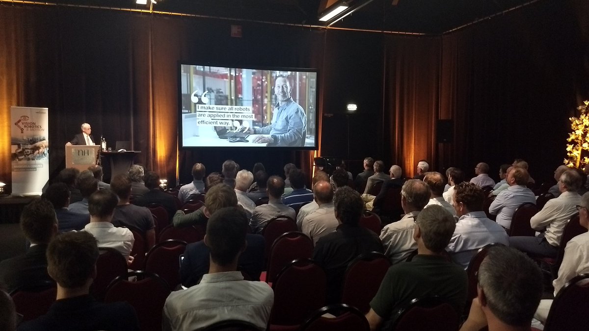 _VisionRobotics's tweet image. #Robotiseren is mensenwerk - de boodschap van Piet Mosterd @AWLTechniek tijdens zijn keynote over de wereld van #industriele #robotica