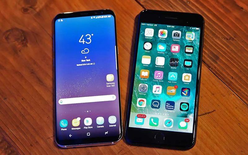 BuzzarenaCom's tweet photo. Le Galaxy S8 est bien meilleur que l’iPhone 7 selon le Que Choisir américain
https://t.co/bvasl8IKhI #GalaxyS8 #iPhone7 #ConsumersReport https://t.co/Dn2xRuSBOL