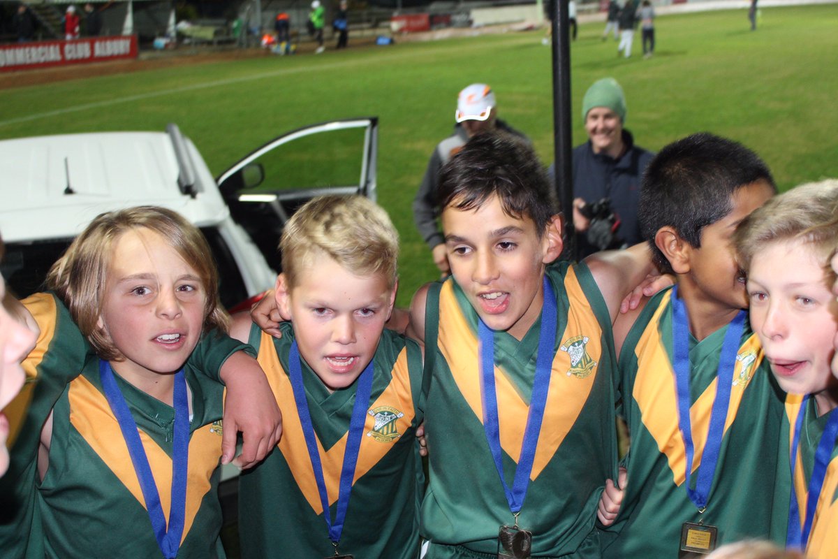 St Patrick's Parish School - Albury 13.6.84 def Holy Spirit 4.3.27 in the Paul Kelly Cup Grand Final. <a href="/AFLSchools/">AFL Schools</a>