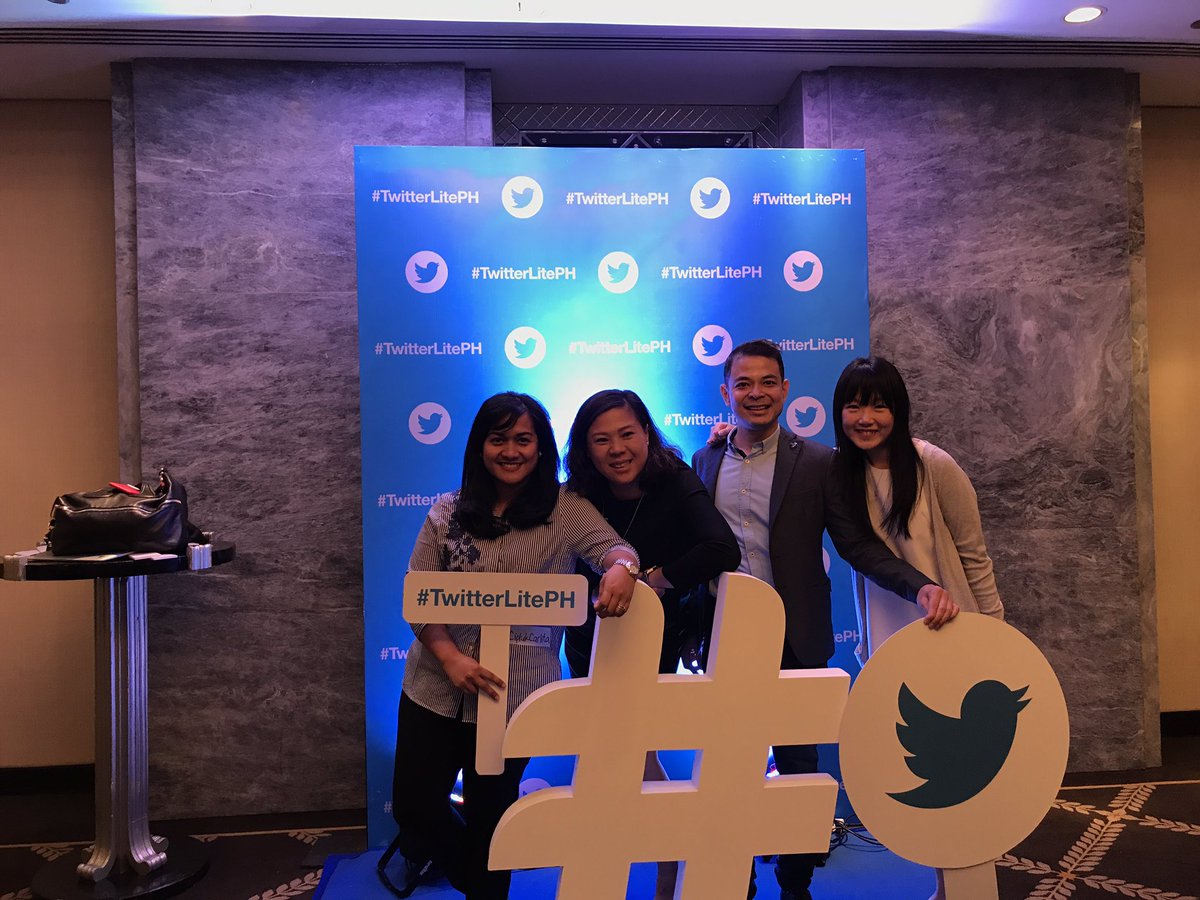 regina_neo's tweet photo. #TwitterLitePH press conference today! Huge shoutout to the team &amp; happy to announce our partnership with @enjoyGLOBE and @LiveSmart 🌟🌟🌟 https://t.co/chhjb0TDbE