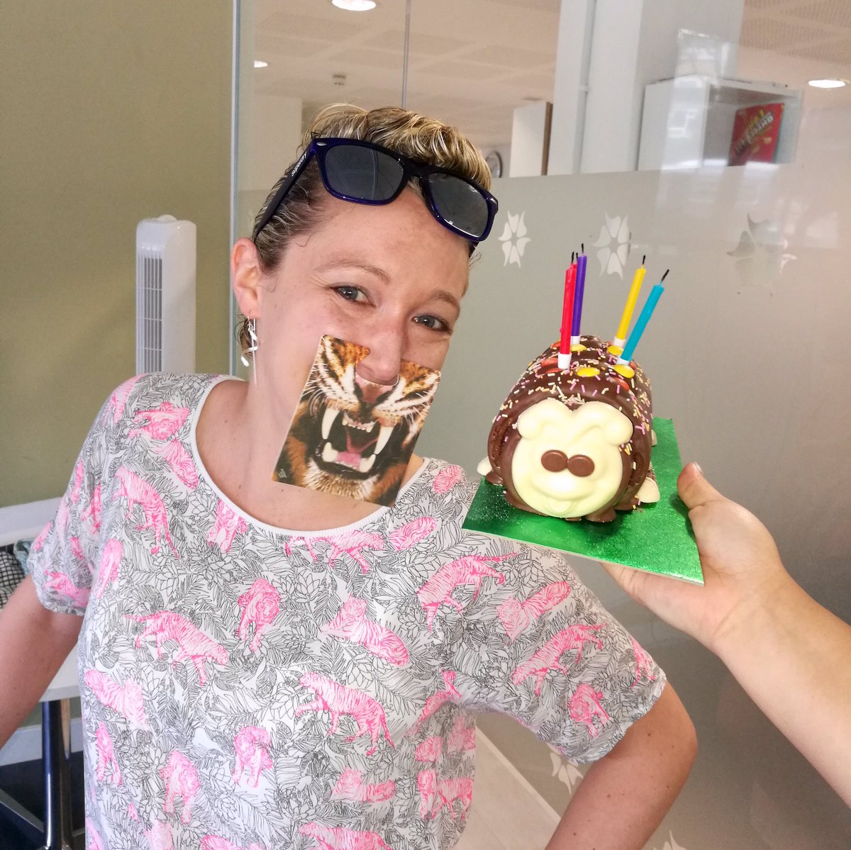Birthday fun <a href="/hubbubnet/">Hubbub Fundraising</a> this morning! Have a great day Carolyn!!! #TeamHubbub #Colinthecaterpillar 🎈🍰🎉