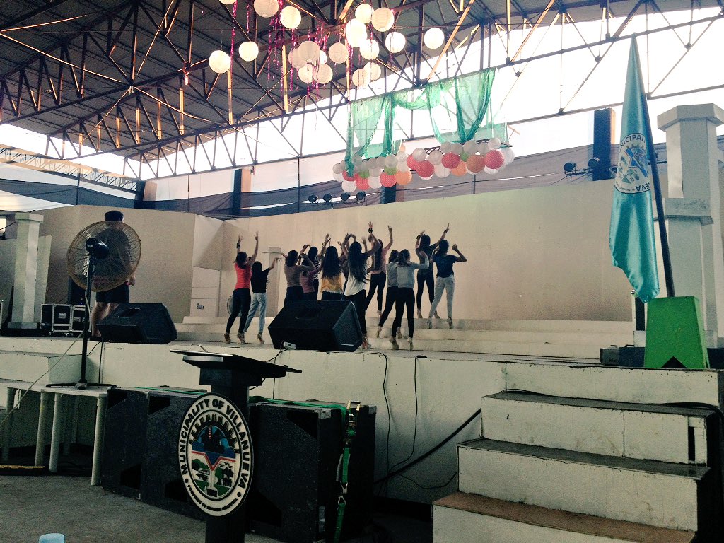 mejamesclifford's tweet image. General rehearsal for coronation of Miss Villanueva 2017 tomorrow night. #DNAProductions #MissVillanueva2017