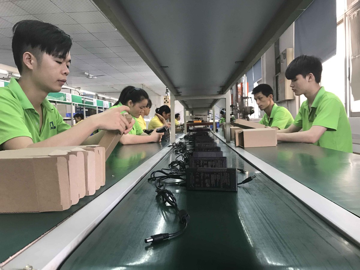 YHYGROUP2017's tweet photo. @DartValleyDVS  power supplies 12v 7A
100% high quality production 
UL listed.doe vi 
Welcome to inquiry us https://t.co/uy0mMCdwXd