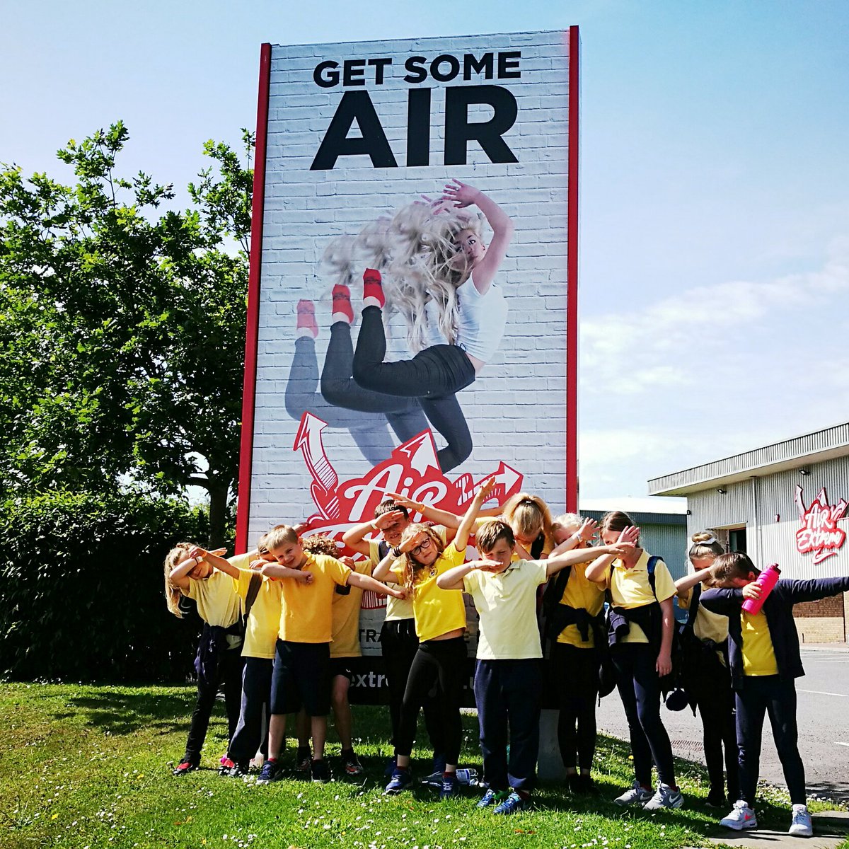 Great to have children from <a href="/OVPrimary/">Orchard Vale Community School</a> here today. See you again soon :) #ndevon #fun #loveairextreme