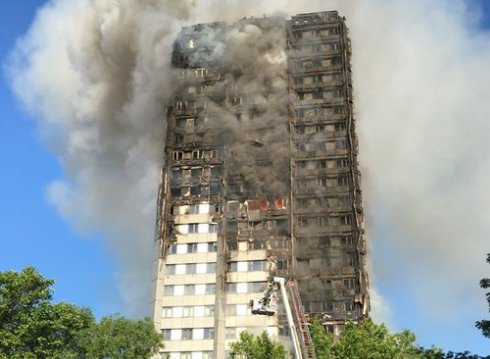 TimeOutLondon's tweet image. Here&apos;s how you can help those affected by the #GrenfellTower fire in west London. timeout.com/london/blog/ho…