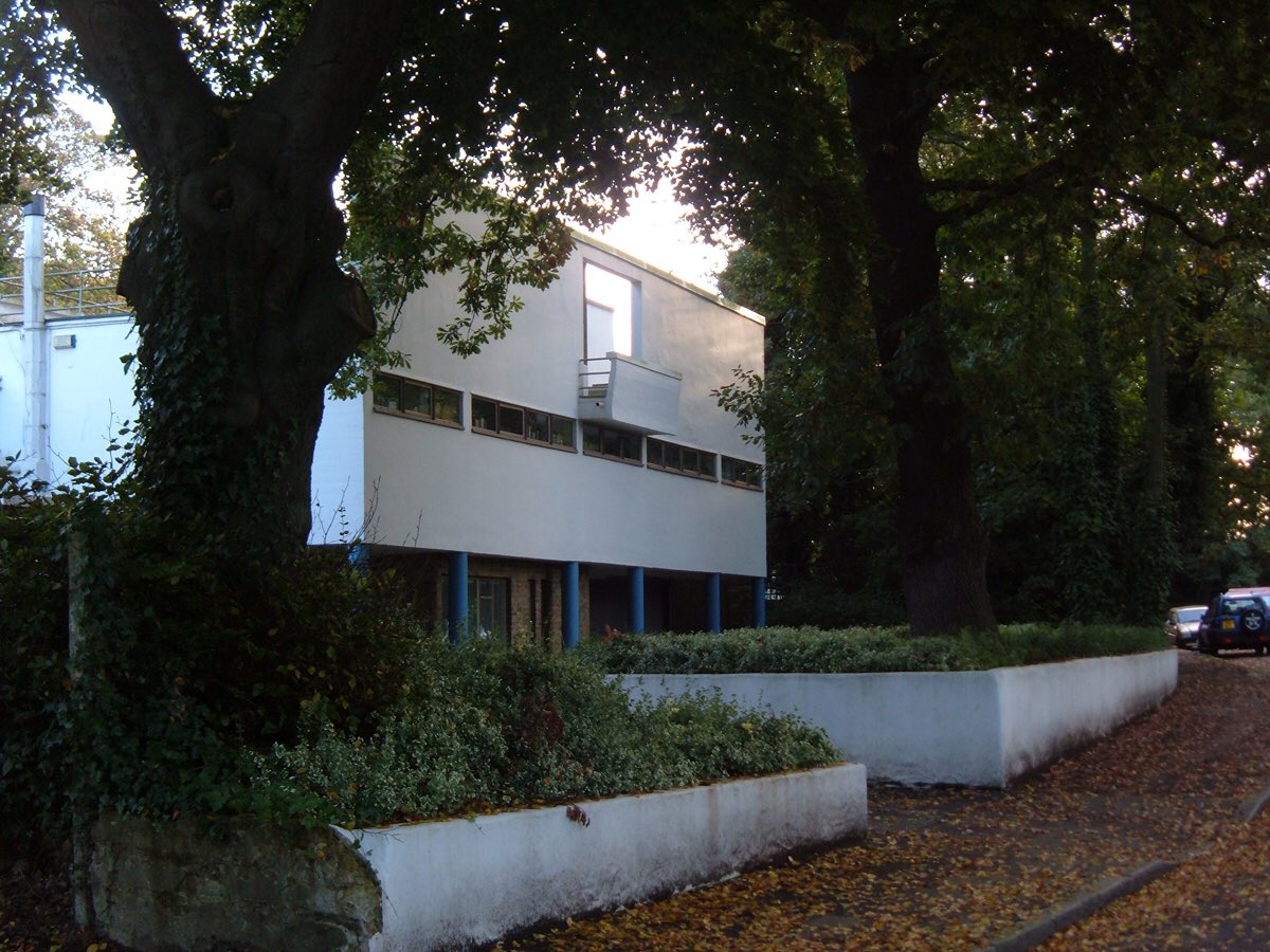 ArchiMaps's tweet image. From our #LondonArchiMap: Six pillars by Harding, Lubetkin and the Tecton Group, 1935
Picture by Mattlake
#LondonArchitecture