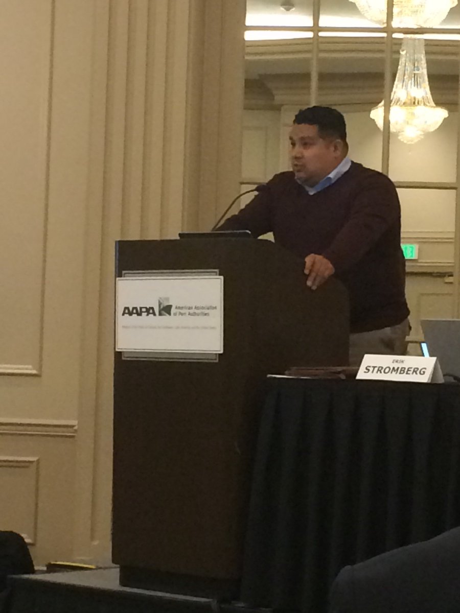 Now hearing from Mario Gonzalez, <a href="/portoflongbeach/">Port of Long Beach</a>, abt educational &amp; community partnerships. Always inspired by their progressive programs!