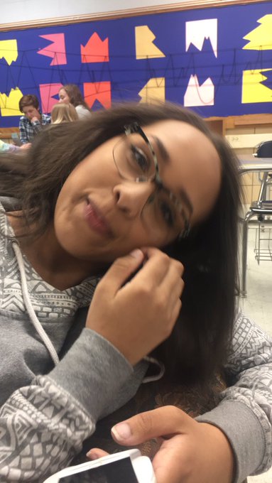 Happy birthday AsyrRia ❤❤❤ https://t.co/gTyPYdTlfO<a href="/tag/newprofilepic"class="tags"><span>#newprofilepic</span></a>