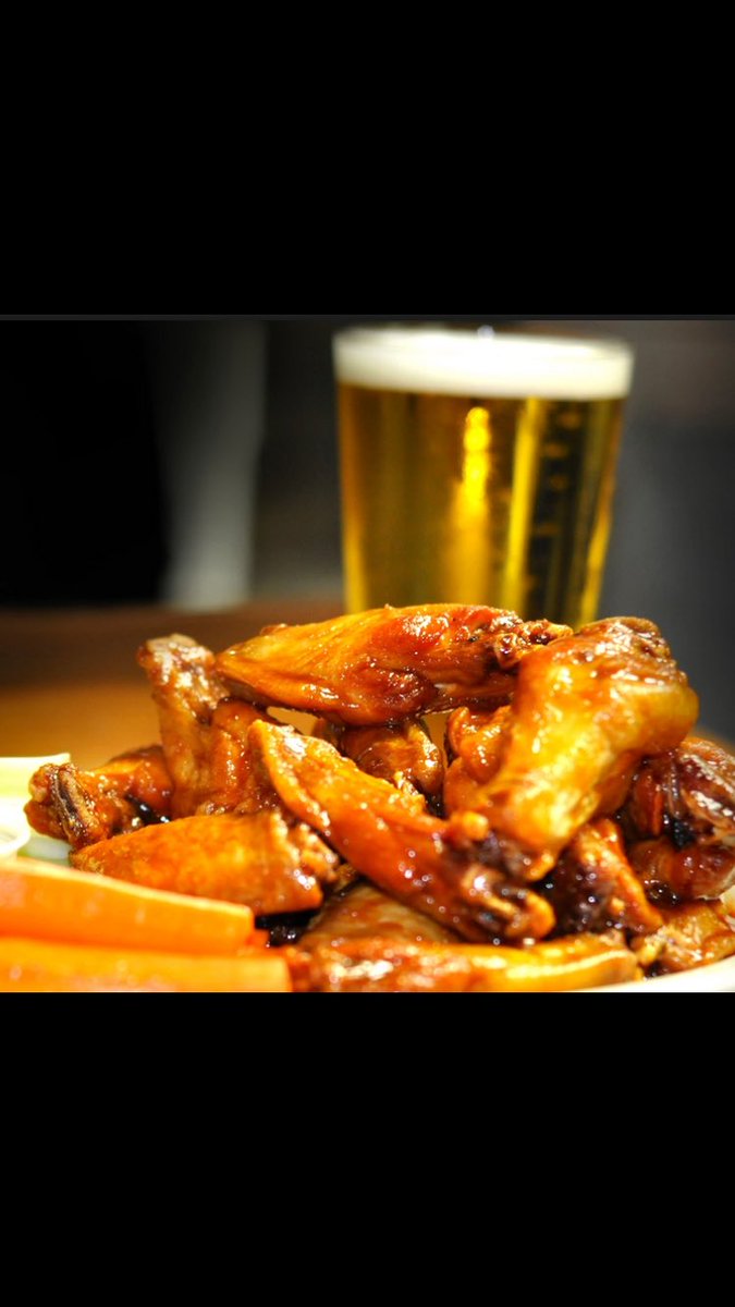 willystaphouse's tweet image. Forecast today!! Great Food and Cold Beer.. #mailitin #wingwednesday