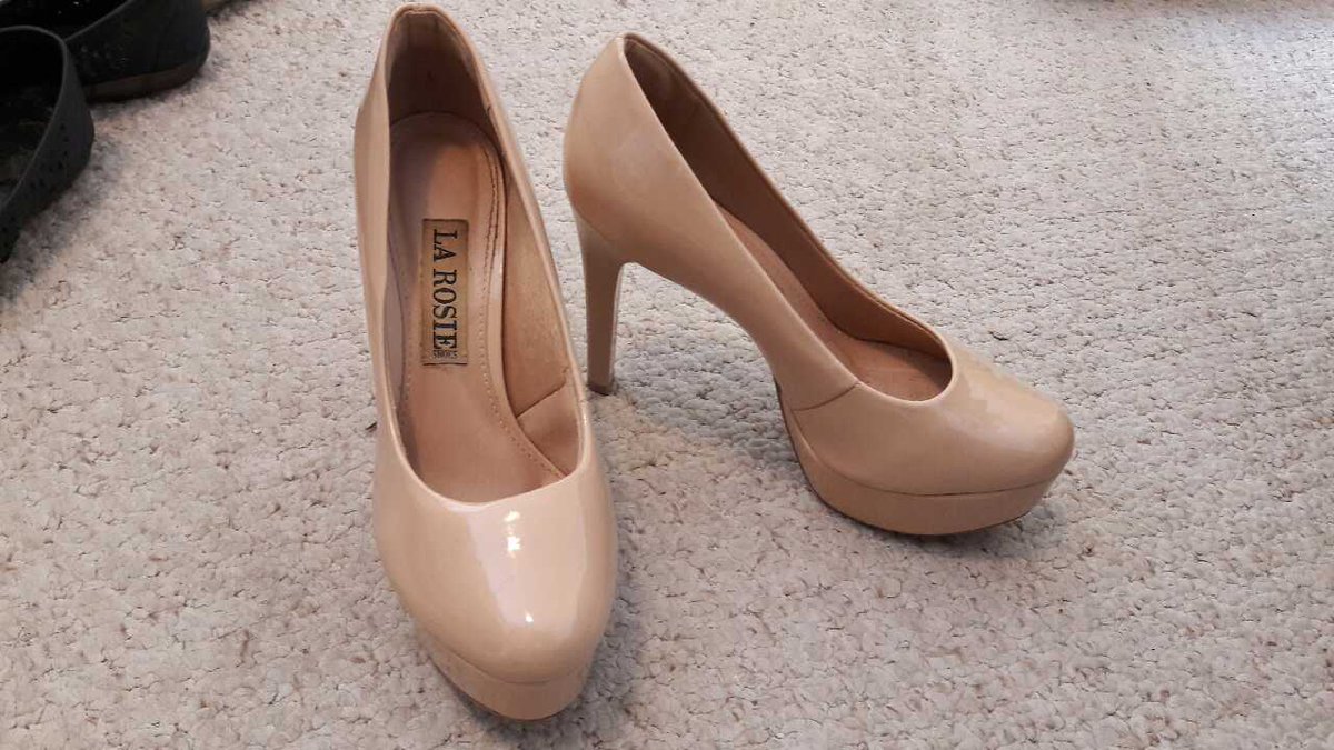 quarta-feira com gosto de sexta é dia de #mandanudes! então toma: bit.ly/2rhxz3a 👠