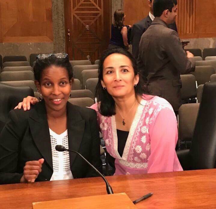 MrAndyNgo's tweet image. The hearing concluded a while ago. Here is a photo of @Ayaan and @AsraNomani together. Credit: @MohammadShouman. #AyaanAsra #HSGAC