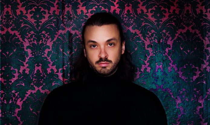 SonyMusicQc's tweet image. Bienvenue dans la grande famille @SonyMusicFr à @bernhari! 😊 
Hâte d'entendre la suite et de vous voir en spectacle samedi aux #FrancosMTL!