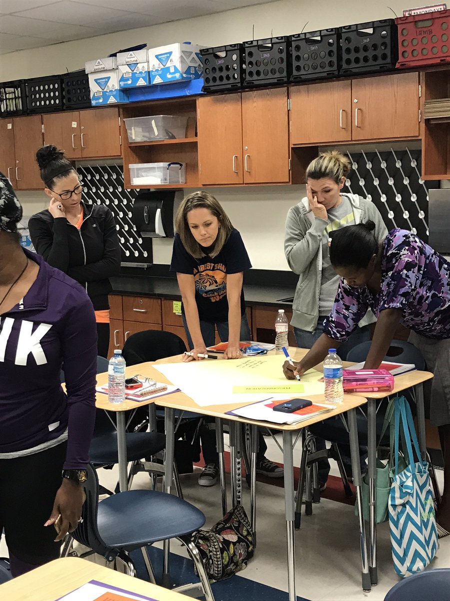 Silent conversation during our Science 2.0 today #HumbleISDPOP #Strategies #studentchoice #studentvoice <a href="/Humble_Science/">Humble ISD Elementary Science</a>