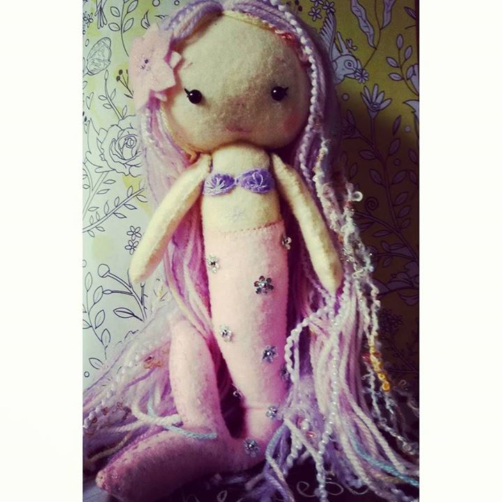 Florajam's tweet photo. Lira Mermaid looking beautiful. .. just like the weather. ..Happy Wednesday All 🌞 . #etsy #etsyseller #etsyuk #ets… https://t.co/1YZX3Y0wbH https://t.co/RluTt0i3Is