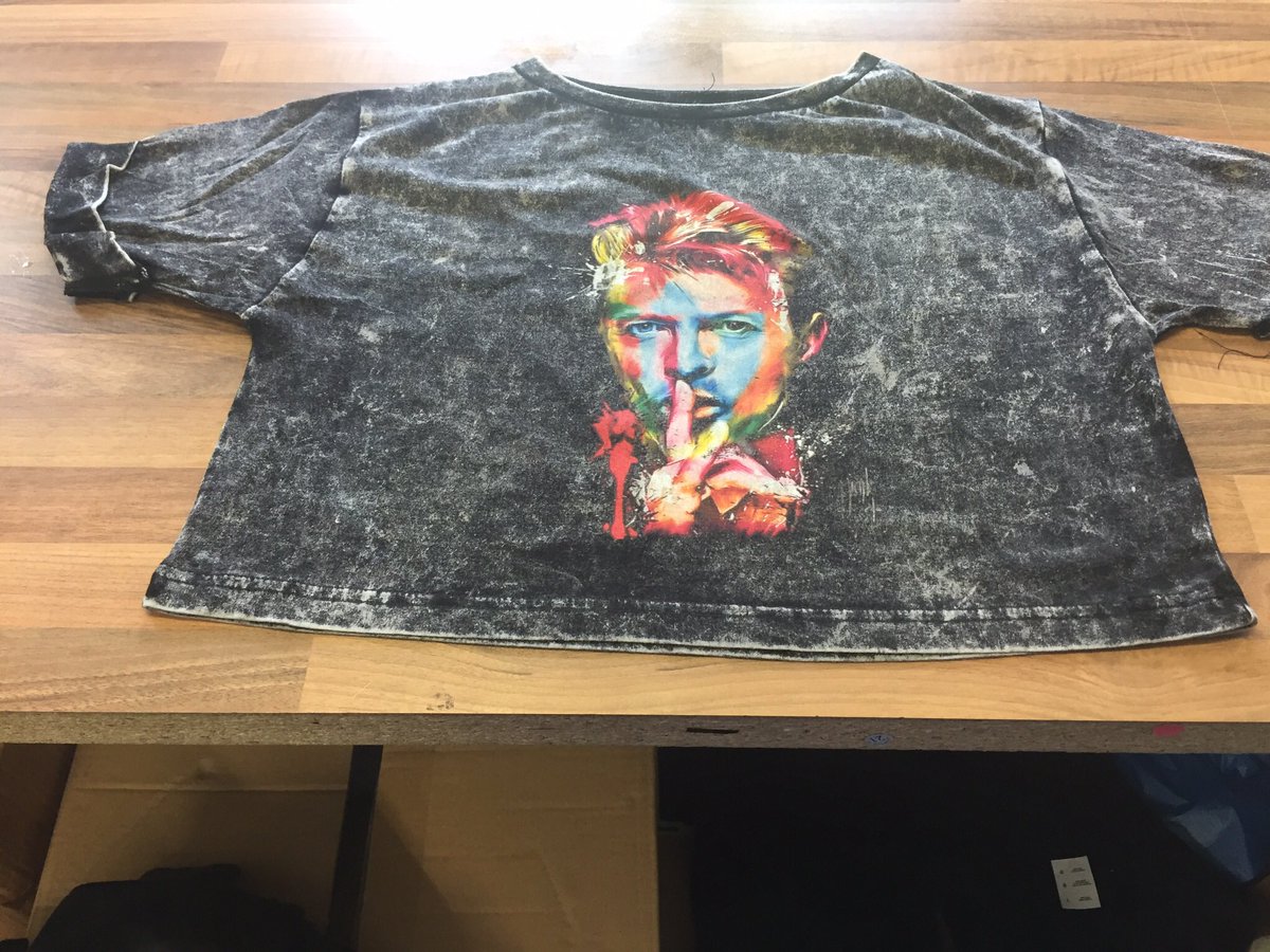 DestinationNmor's tweet photo. David bowie stone washed crop top #tshirtprinting #embroidery #mugprinting #hivisprinting https://t.co/MBpAI70vyD