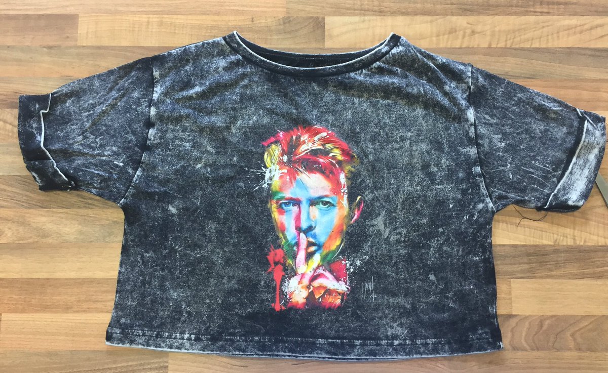DestinationNmor's tweet photo. David bowie stone washed crop top #tshirtprinting #embroidery #mugprinting #hivisprinting https://t.co/MBpAI70vyD
