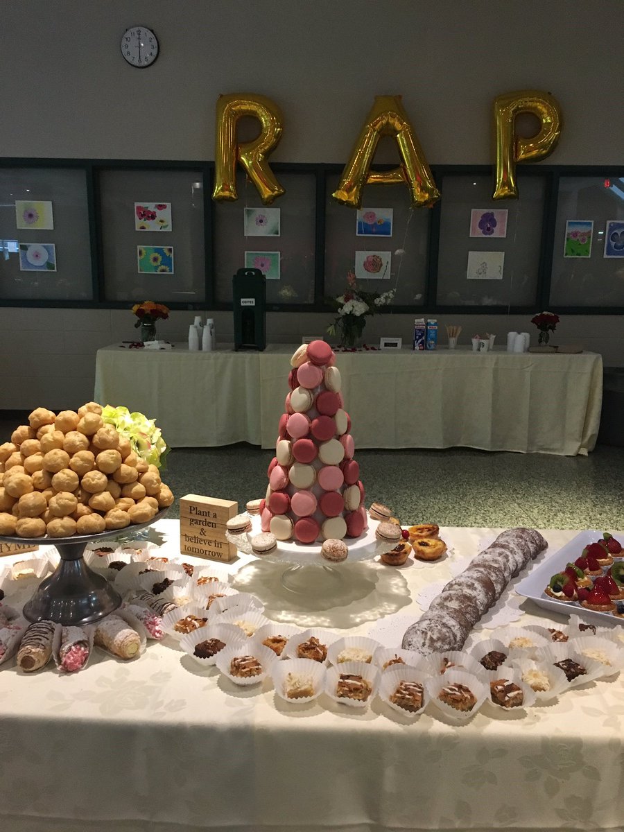StElizabethRAP's tweet photo. That's A RAP Sponsor thanks to #starbucks #vescio #gr11rapstudents https://t.co/7hC2CdOvd7