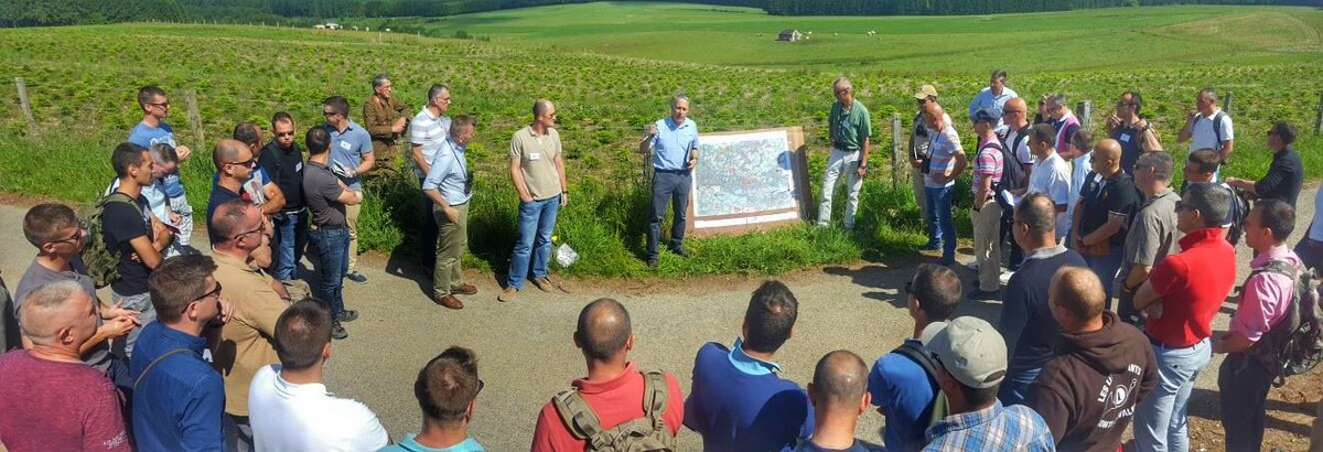 1er_Tirailleurs's tweet image. Journées cohesion #7BB dans la région de Sedan, un historien explique la situation au moments des combats de mai 1940 🤓 #devoirdememoir