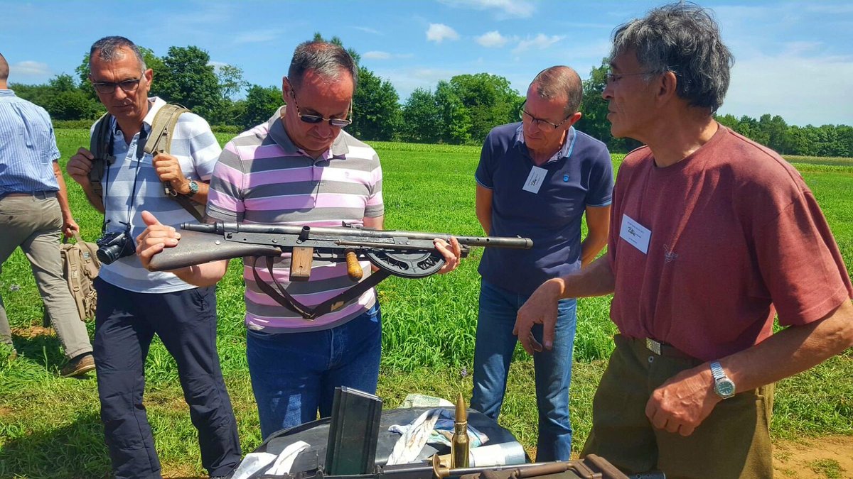 1er_Tirailleurs's tweet image. Journées cohesion #7BB dans la région de Sedan, un historien explique la situation au moments des combats de mai 1940 🤓 #devoirdememoir