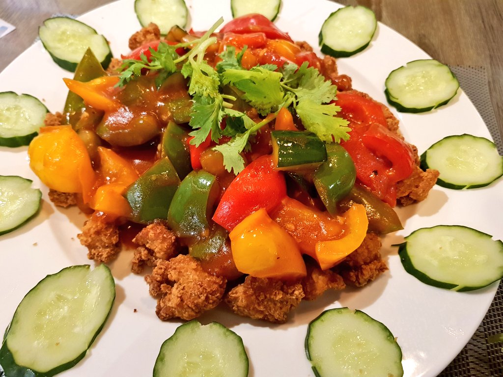 LividEye's tweet photo. Another good #dinner on a Wednesday night. #guysthatcook #dinnerisready #dinnerfortwo https://t.co/ayv7R9x1Kb