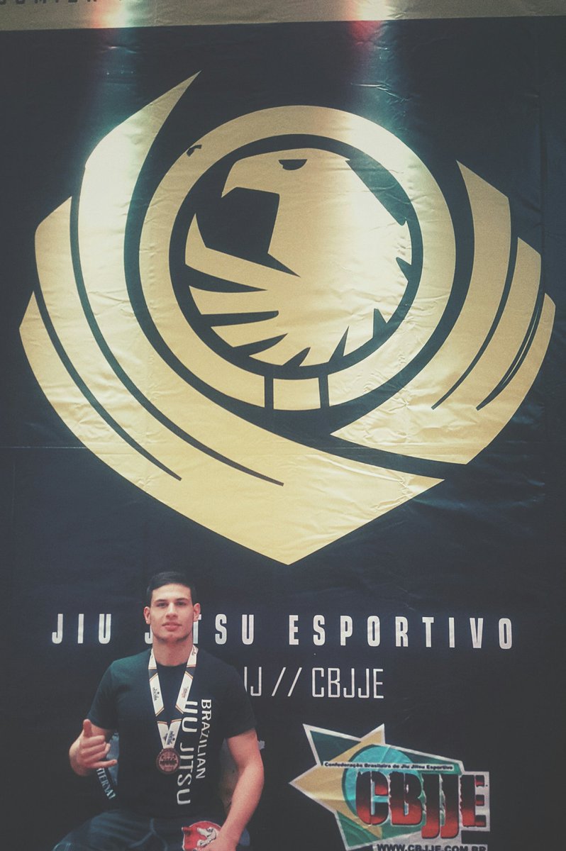 Meses de ahorros y un año de preparación pero valió la pena, muchas gracias a toda la gente que me ha apoyado, esto recién comienza...