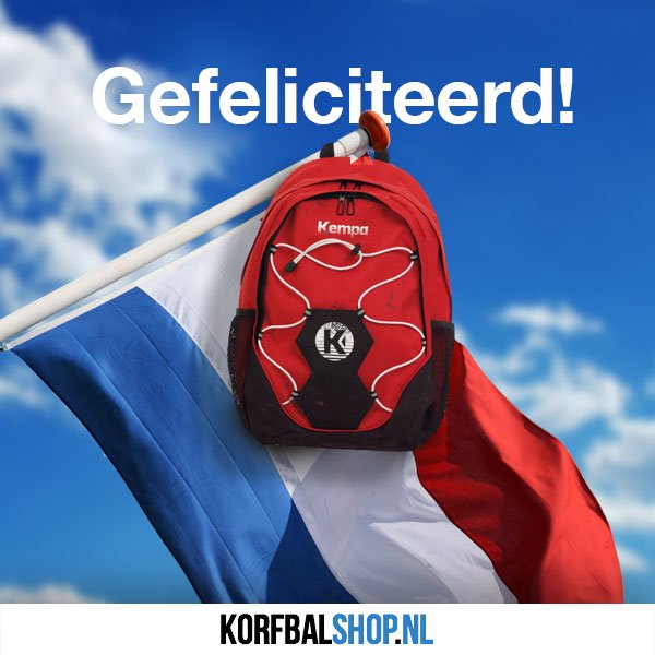 Laat je tas maar lekker hangen! 😉 Gebruik de code GESLAAGD2017 ➡ Vandaag en morgen 10% TASKORTING! 🎒💼 bit.ly/GeslaagdeKORTI… #examenuitslag