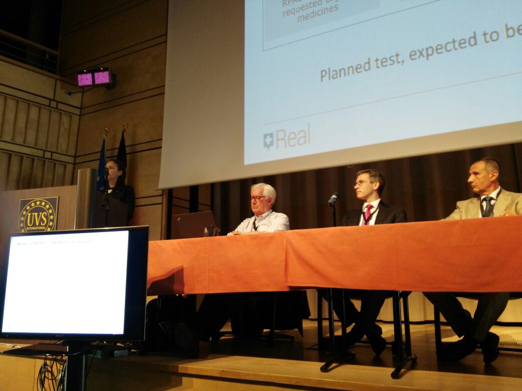 EuroUSC_Italia's tweet photo. .@EuroUSC_Italia members speaking of #Satellite Navigation for #drones at UVSI #RPAS2017 #Conference in Brussels. #avgeek #rpas #aviation https://t.co/T1Re4nOyVm