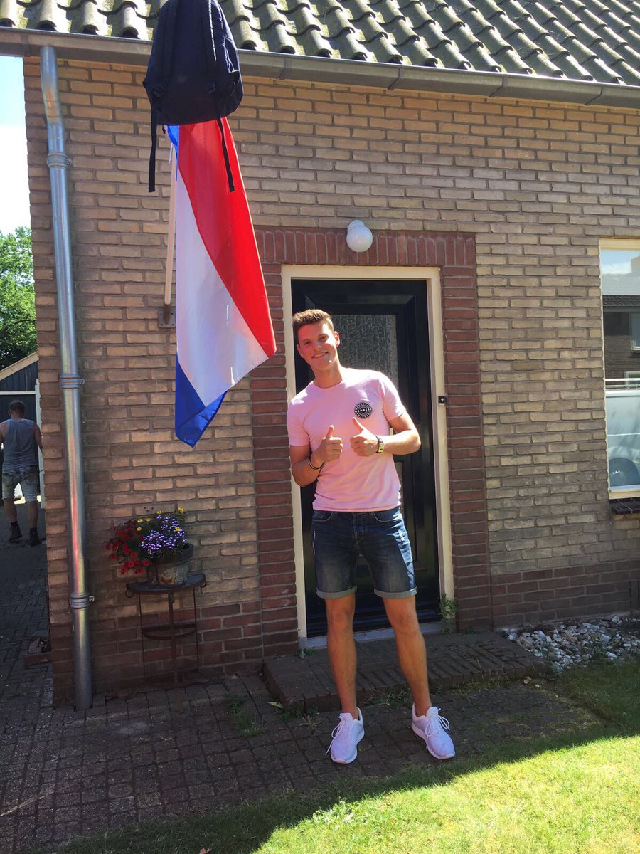 En het is gelukt!!! Kristian heeft zijn VWO-diploma binnen💪