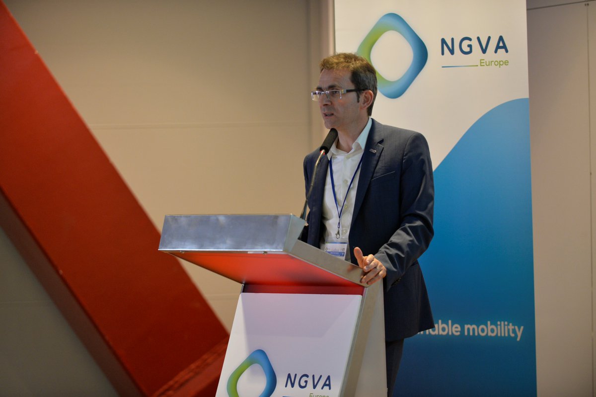 Brand President Pierre Lahutte illustrates the new generation of #NaturalGas powered trucks at #NGVcorridor event in Barcelona.