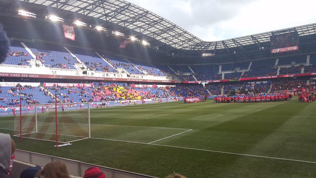 jose_turciosm's tweet photo. @goolsbro No fans and today we will see again ... no Fans and no MLS Cup #21yearsNoCup #JerseyBoys #PinkCows #NJised #edTogether #NYCFC #NYisBlue https://t.co/GXaq3FuliP
