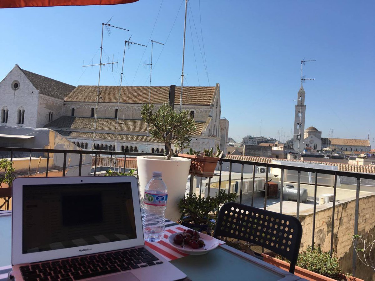 invisiblea's tweet photo. I mainly go on holiday so I can deploy sites in random places https://t.co/pjYTmWmqLb