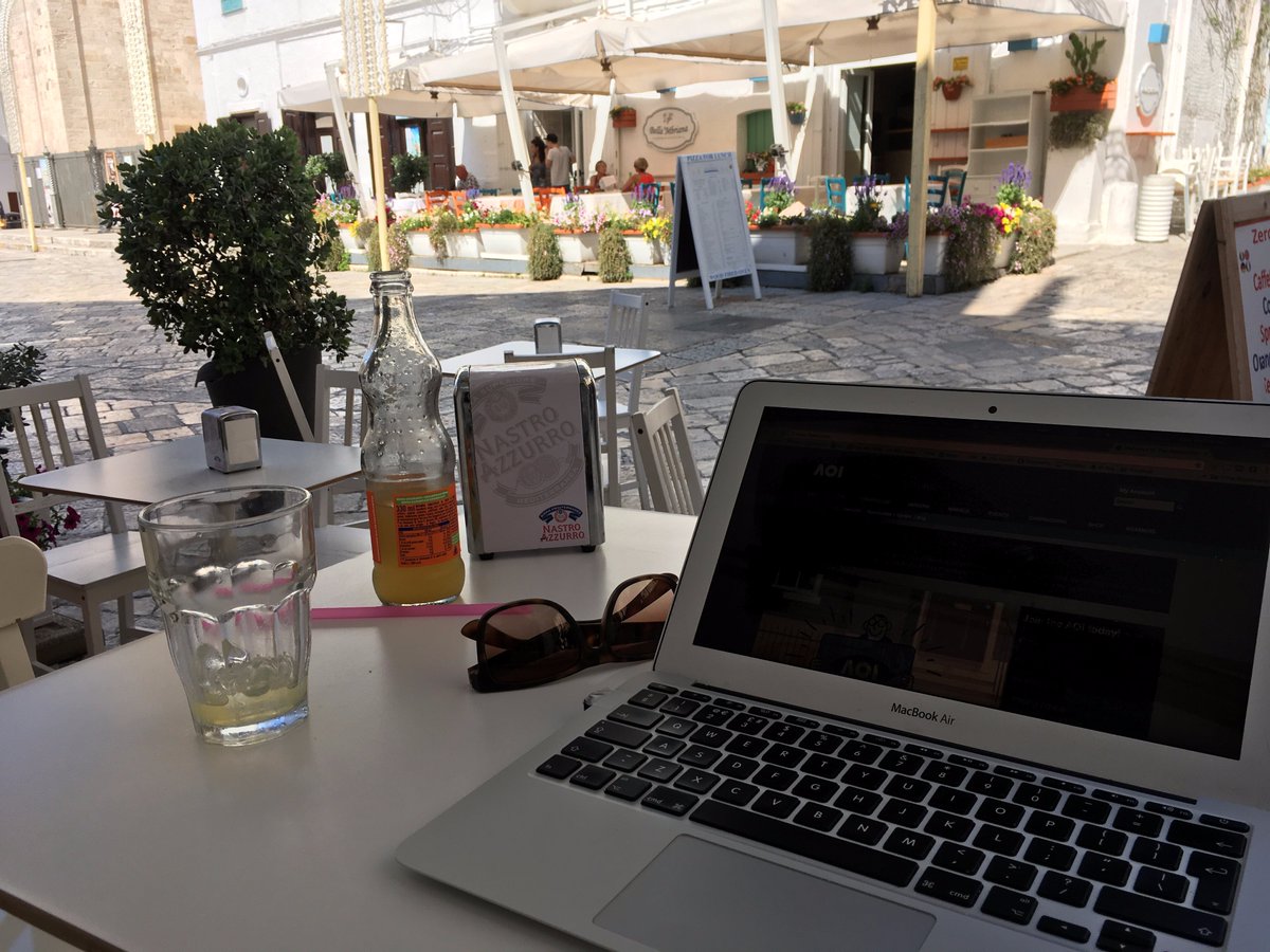 invisiblea's tweet photo. I mainly go on holiday so I can deploy sites in random places https://t.co/pjYTmWmqLb