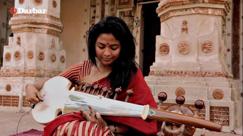 Debasmita Bhattacharya is #breakinggendersterotype at #ravennafestival2017 on 22 June #indianartist #femalemusician buff.ly/2sZSUiM