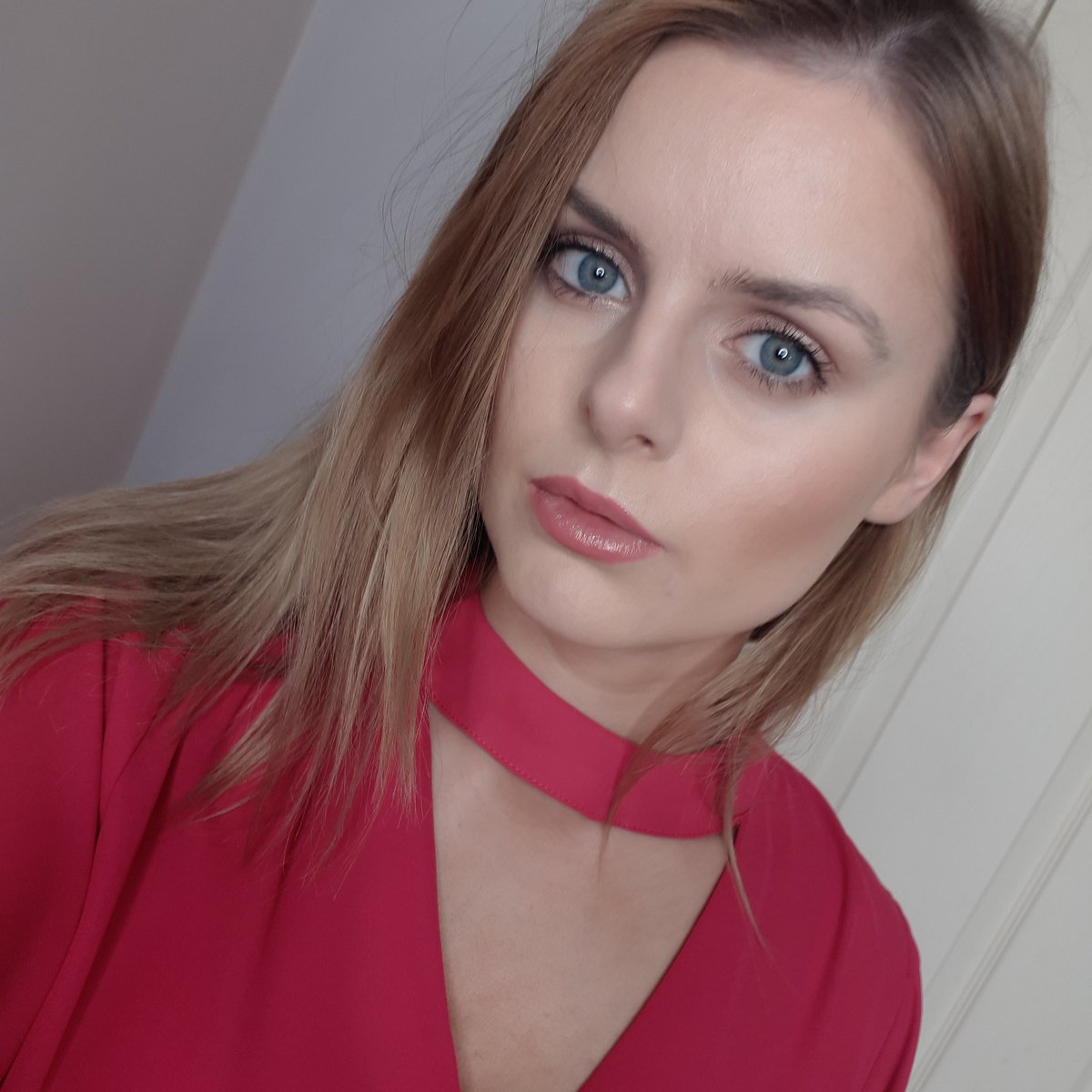 danielleCondon3's tweet photo. Loving Stilas stay all day foundation and Sosu contour palette 👌

#todaysface #makeuploves #makeup #DanielleCondonMUA #sosu #stilaireland https://t.co/N9stDgWRRS