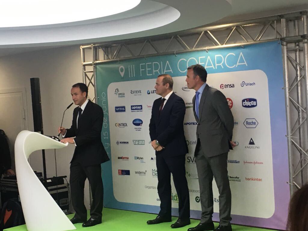 GrupoBidafarma's tweet photo. Compartimos imágenes de la inaguración de la III Feria @cofarca Un punto de encuentro para las farmacias de Las Palmas. #somosgrupobidafarma https://t.co/MADmqbKaRE