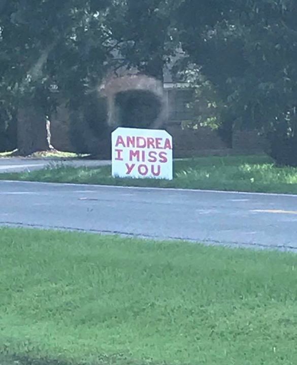 Inspiredlawyer's tweet photo. WHO IS ANDREA? ❤️Lafayette, who knows Andrea? Maybe it's love, maybe it's stalking? 🤔 Good stalking? 🤷🏻‍♀️@beinglafayette @meganromer https://t.co/L0wsvxmE33