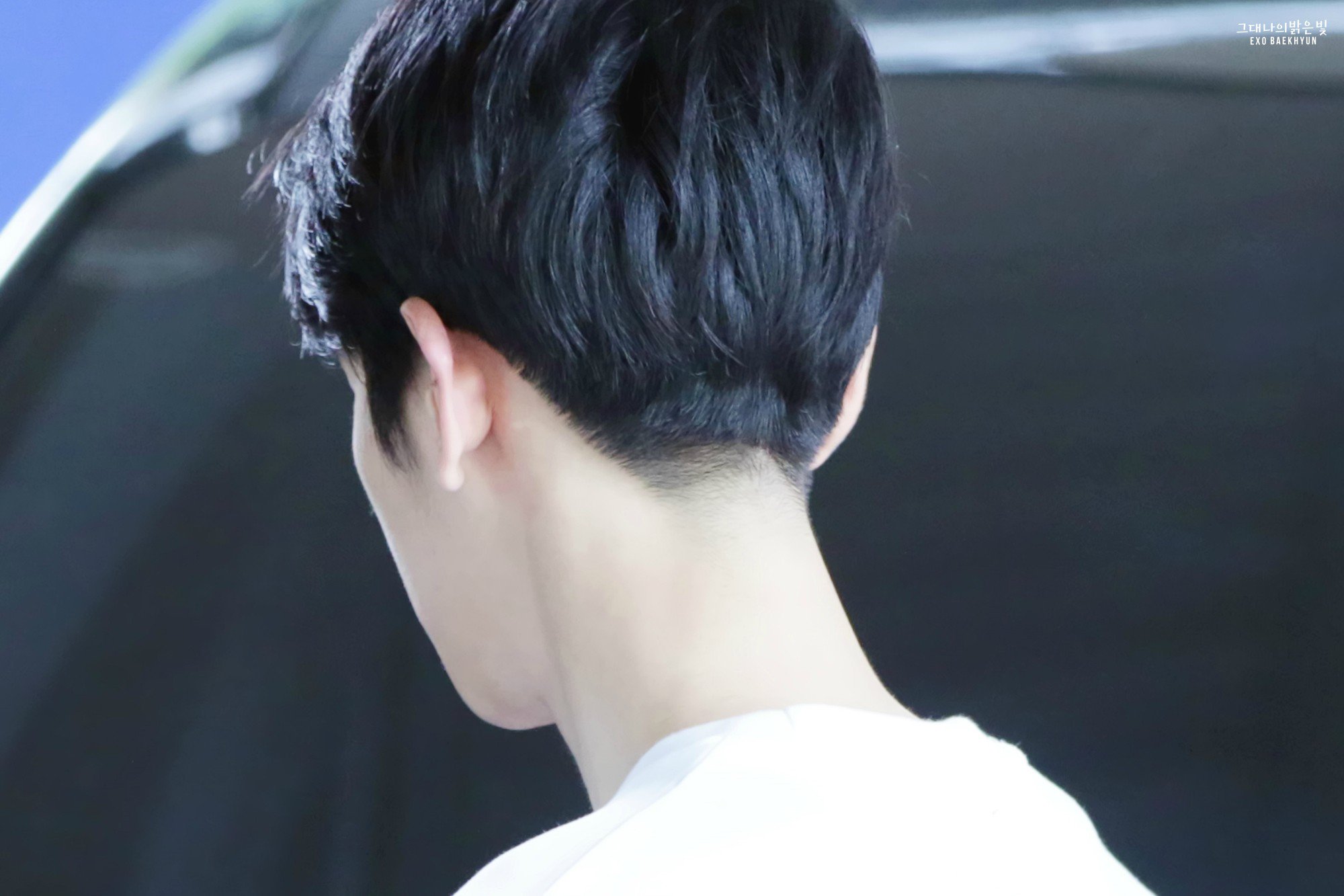 DCSf0H4VwAA4luR.jpg:orig