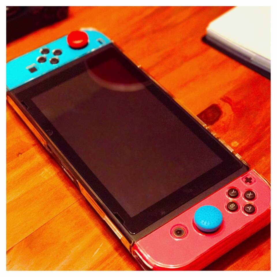StormsOasis's tweet photo. Please #retweet. Have you entered to win your #NintendoSwitch case yet. https://t.co/HB4YjWKUi4.  #GamersUnite #Nintendo #NintendoE32017 https://t.co/SBW3fVEUnO