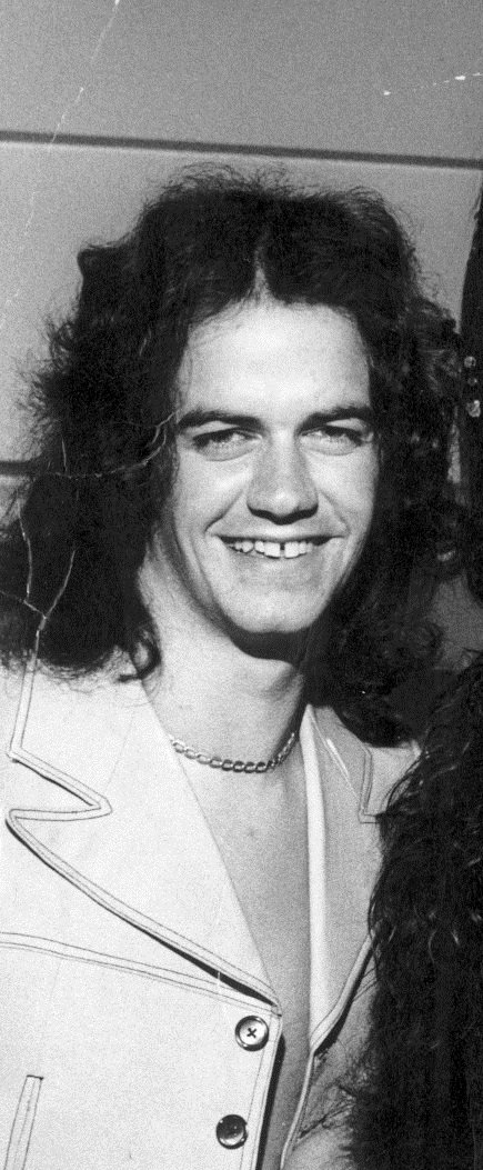 Happy birthday to Jim Lea 