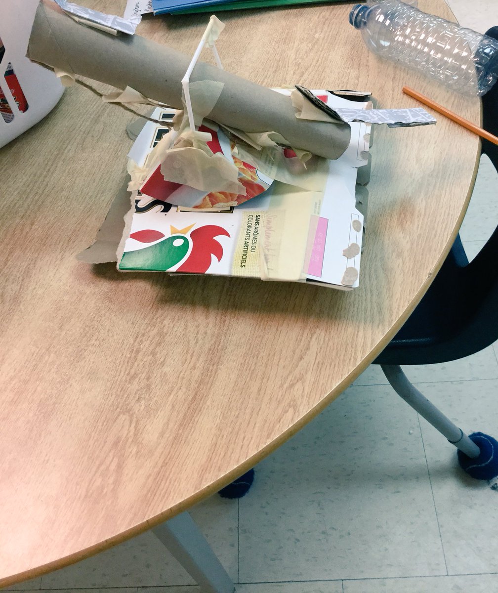 mrsmacrisclass's tweet photo. Students are recreating simple machines out of recyclable materials. https://t.co/z6qM7GuhwR