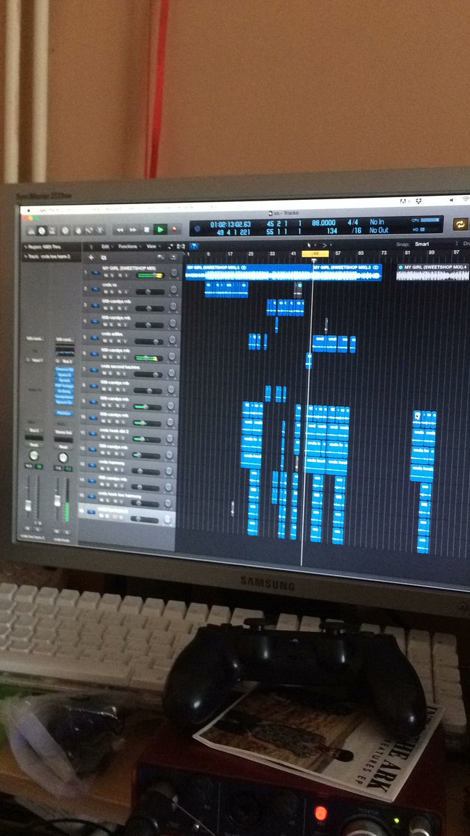 Ryhann_Thomas's tweet image. Where Would I Be Without You At My Bed Side ❤️ #Music #MiniSetUp #RyhannThomas