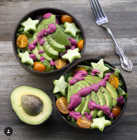 bellavado's tweet photo. This bowl from @anna.pelzer   has everyone drooling! #BellaVado #organic #farmers #avocados #avocadolover #natural #organic #wellness #green https://t.co/EDfNLrFw3A