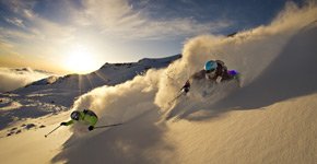 Chapplicator's tweet image. Don’t think you’ll make it until #ski season without powder? Plan a trip to South America for intense summer skiing. hubs.ly/H07jvn50