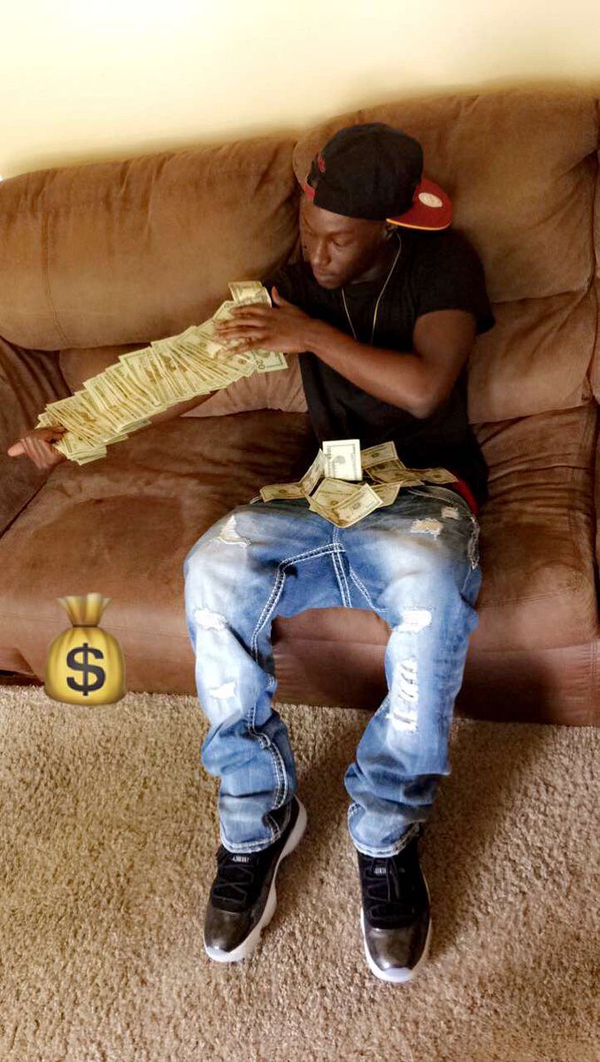 🗣They ain't expect for me to turn around 🔃💸