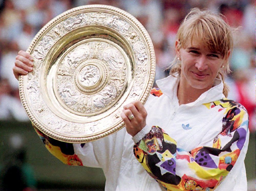 Happy Birthday to 22-time Grand Slam champion and owner of the Golden Slam, Steffi Graf! 

Photo: JEAN-LOUP GAUTREAU 