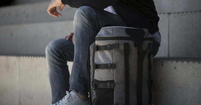 stevekrohn's tweet photo. Venque’s Transformer A could be the last backpack you’ll ever need https://t.co/etmogD1Qbw https://t.co/oFIy7cE6sa