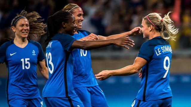 Optimiste_Mag's tweet photo. @VilledeNice va accueillir les matchs de la Coupe du monde féminine de football 2019👏  @AllianzRiviera 🏆 🇫🇷 #CDM2019 #NiceMoments #ilovenice https://t.co/HqmhzsNpx2