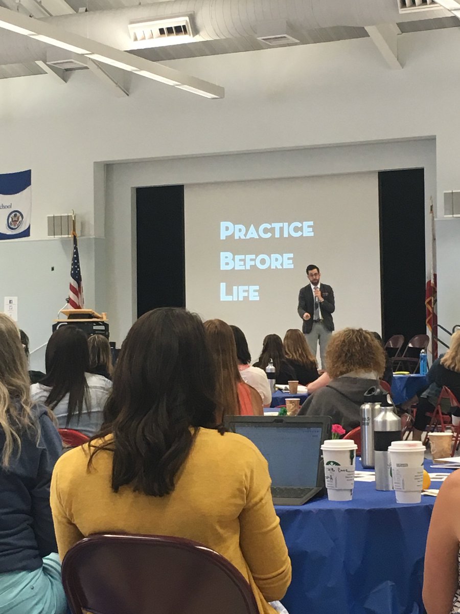 Emily Humphrey tweet media