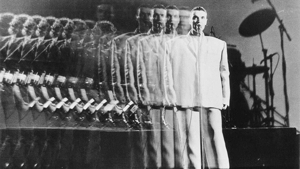 edfilmfest's tweet photo. .@theskinnymag review Stop Making Sense, ahead of next week's screening &amp; live music @Summerhallery! #edfilmfest 

https://t.co/AqMPobkGzf https://t.co/oUCeI229Wo